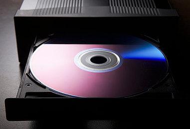 5月15日 steam发售《美女，应接不暇》：情感交互与AI完美结合